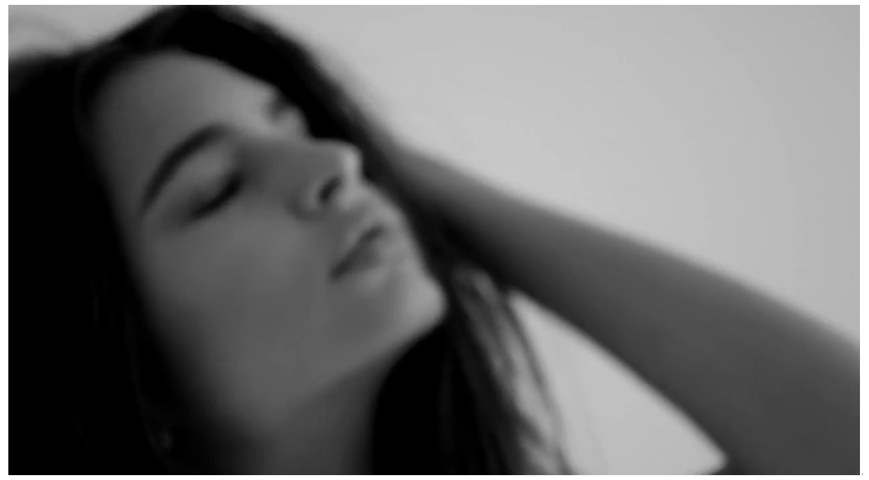 Emily Ratajkowski Treats Nude Photoshoot Video