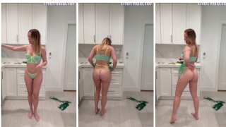 Vicky Stark St. Patricks Day Try-On