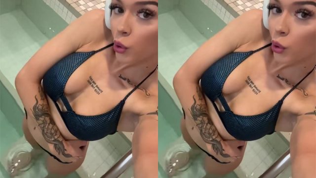 Elayna Black / Cora Jade Teasing In Bathtub